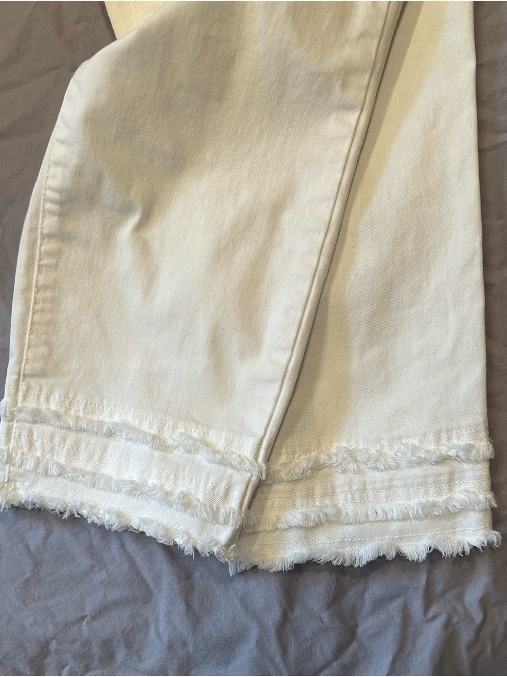 CHARLIE B White Frayed Ankle Crop Jeans